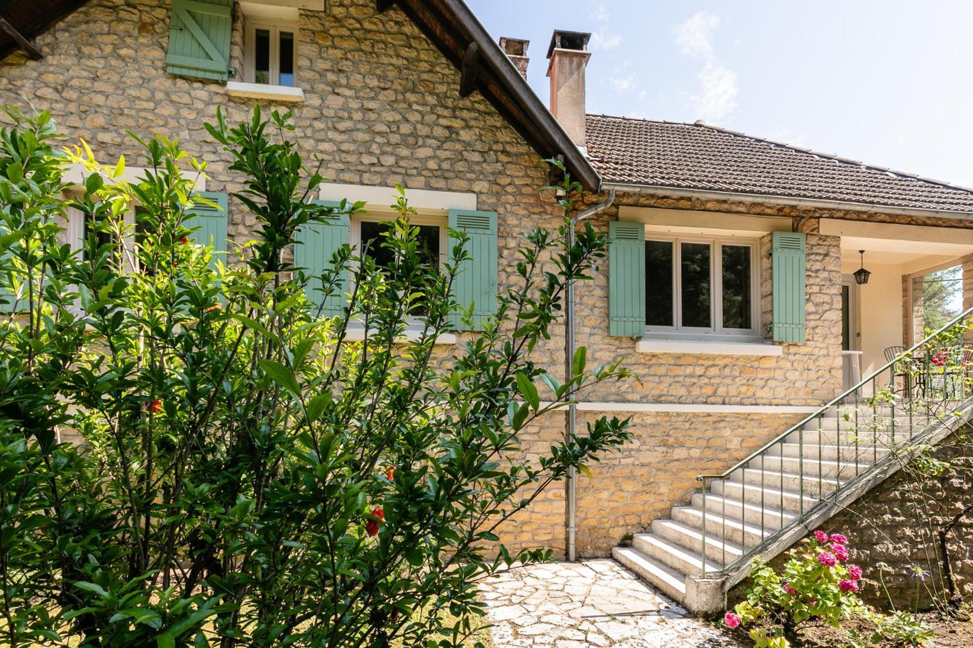 Вилла Wonderful House In Sarlat Center With Heated Pool & Jaccuzi Экстерьер фото